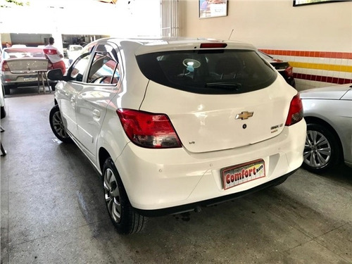 Chevrolet Onix 1.4 Mpfi Lt 8v Flex 4p Manual