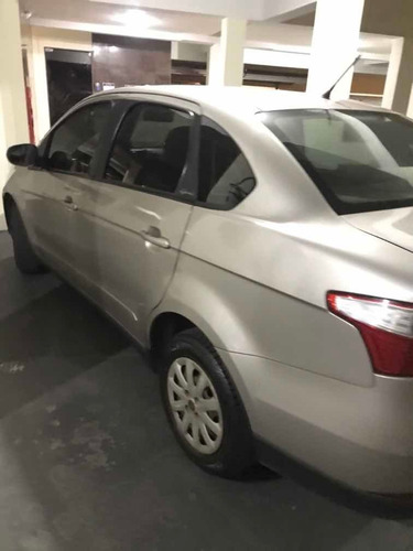 Fiat Grand Siena 2013 1.4 Attractive Flex 4p