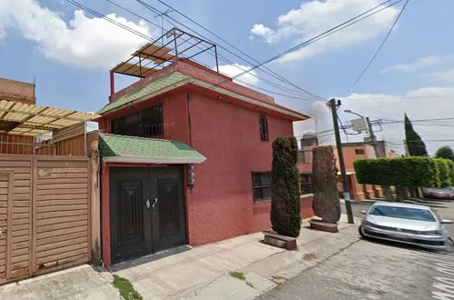 Preciosa Y Amplia Casa, Excelente Ubicación En Cuautitlán Izcalli, Cerca De La Fes Cuautitlan -no Créditos- Jagr