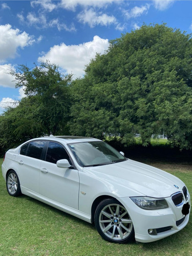 BMW Serie 3 3.0 330i Sedan Executive
