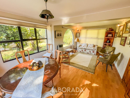 Se Vende Hermosa Casa Con Amplio Patio Lomas San Andres