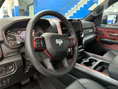 Imagem 3 de 5 de Dodge Ram