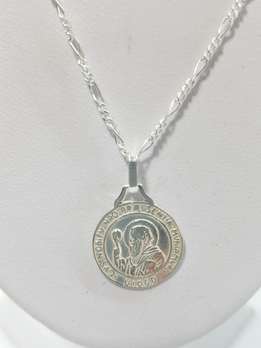 Dije Medalla De San Benito Plata Ley .925 Incluye Cadena.