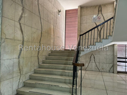 Venta De Oficina \ Avenida Andrés Bello So 25-7421
