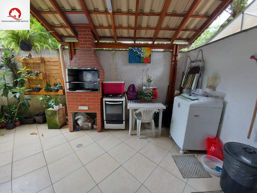Triplex À Venda Na Região Das Astúrias, Local Bem Tranquilo - Ca00382 - 69035487