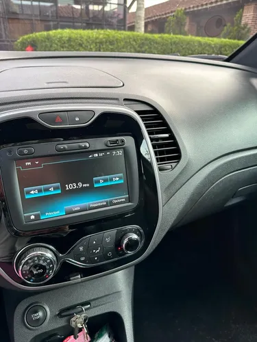 Renault Captur 2.0 Bose Automática