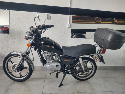 Suzuki Intruder 125
