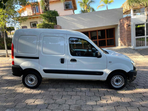 Imagen 3 de 11 de Renault Kangoo 2018 1.6 Aa Mt