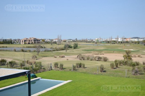 Imagen 3 de 20 de Casa A La Venta En El Golf - Nordelta