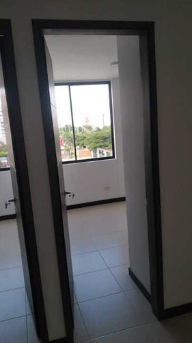 Imagen 4 de 10 de Valle Del Lili 87m 7p 265.