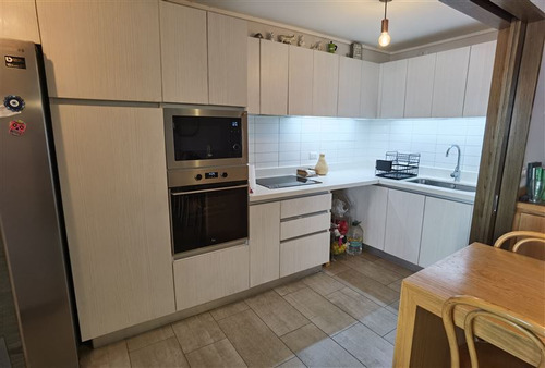 Venta Departamento De 2d-2b-1e Bustos-providencia