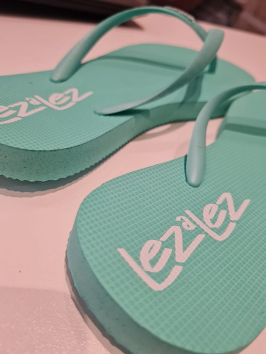 Imagem 2 de 2 de Chinelo Feminino Lez A Lez Lb713
