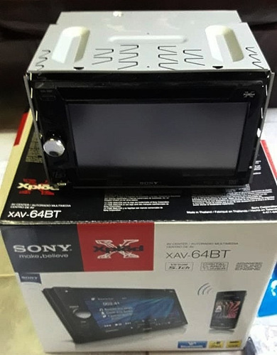 Imagen 1 de 8 de Estereo Sony Xav-64bt