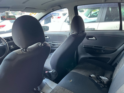 Volkswagen Fox 1.0 MI 8V FLEX 4P MANUAL