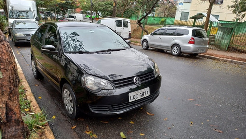 Imagem 2 de 15 de Volkswagen Polo Sedan 2012 1.6 Vht Total Flex 4p
