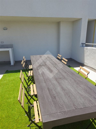 Departamento En Venta De 2 Dorm. En Maipú