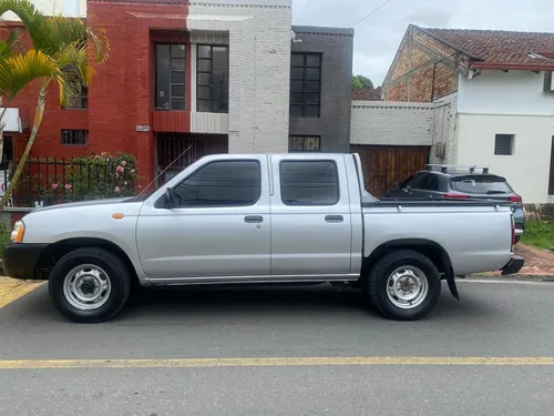 Nissan NP300 Frontier 2.4l