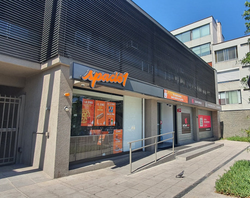Manuel Montt. Local Comercial 217m2m2 Espectacular Ubicación