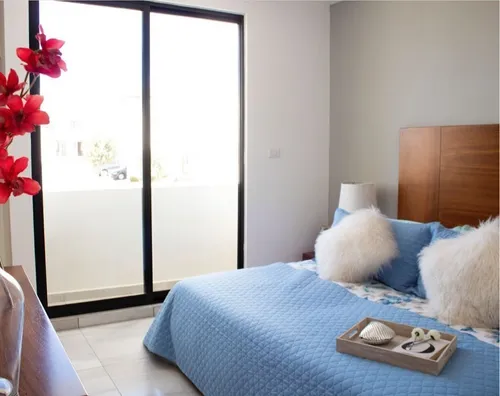 Se Vende Casa, Zibata, 3 Recamaras, 2.5 Baños, Jardín, Terraza, Jardín, Alberca