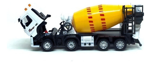 Miniatura 1/50 Caminhao Volvo Betoneira 68380 Com Luz E Som Cor Branco