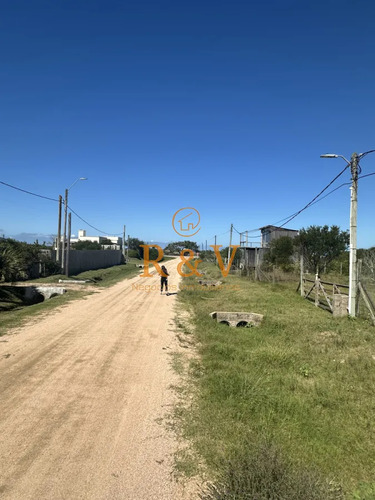 Terreno En Venta A 50mts Del Mar
