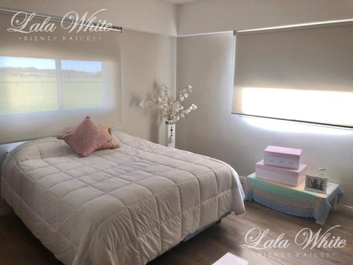 Imagen 25 de 30 de Venta - Casa En La Providencia