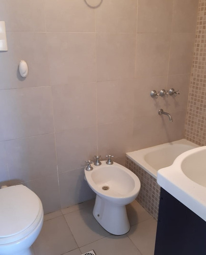 Imagen 5 de 5 de Venta Dpto. Ph 2 Amb.con Cochera En Espacio Verde Barrio San Juan