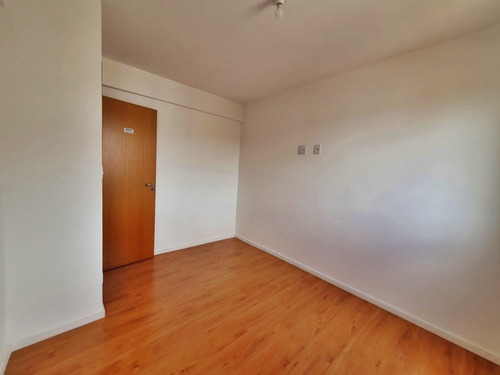 Apartamento 3 Quartos 2 Vagas De Garagem Sob Pilotis - 1218