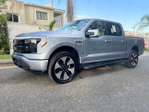 Ford F-150 Lightning Platinum 2022