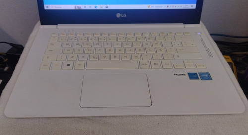Notebook LG 14u360 - Celeron N3150 + 4gb - Ssd 240 Gb Branco (Usado)