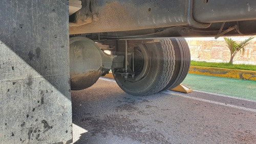 Imagen 13 de 14 de Rabon Freightliner Fl60, 4 Cilindros