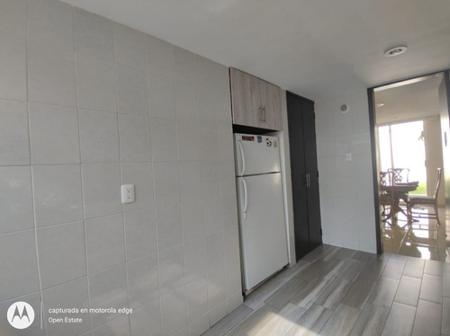 Venta Excelente Casa En Satélite, Circuito Cronistas