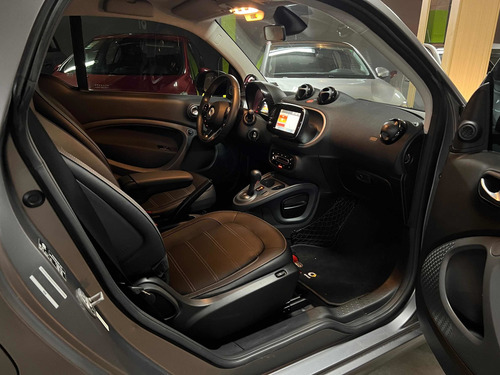 Imagen 12 de 22 de Smart Fortwo 2018 1.0 Play