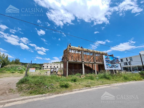 Imagen 13 de 21 de Duplex Y Departamentos En Venta - Los Prados Ii - La Calera - Vista A La Laguna!!!