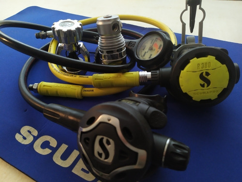 Imagen 1 de 8 de Regulador Completo Buceo Scubapro