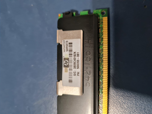 Imagem 3 de 3 de Memoria 4 Gigas Pc3 10600r 9 10 Jp Para Servidores