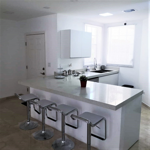 Imagen 13 de 15 de Townhouse En Venta En Zona Este