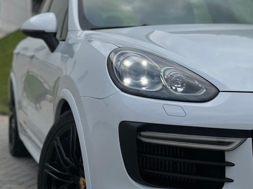 Imagem 4 de 15 de Porsche Cayenne Gts 3.6 Bi-turbo 440cv