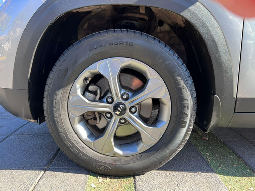 Kia Seltos EX 1.6L MT