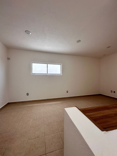 Casa Moderna En Meséta Hábitat Residencial