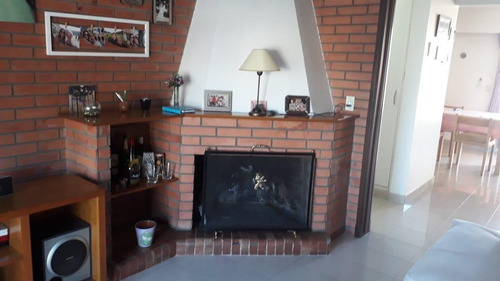 Imagen 5 de 19 de Venta - Casa Galpón Local - Pablo Nogues