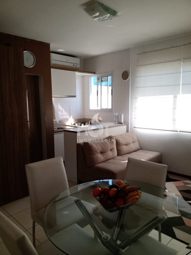 Imagem 4 de 15 de Apartamento - Carianos - Ref: 2265 - V-hi73092