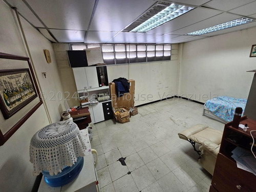 Galpón Comercial En Alquiler Catia Jose Carrillo Bm Mls #24-26800
