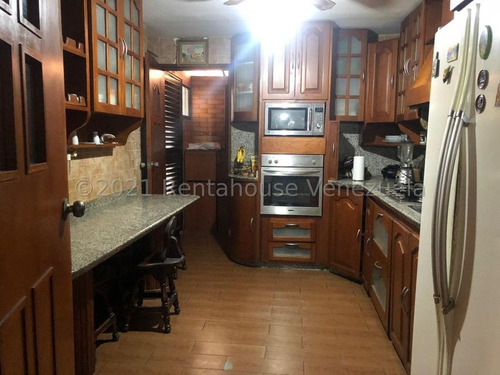 Imagen 9 de 14 de Eloisa Mejia Rentahouse Vende Townhouse En Tazajal Naguanagua 22-3747