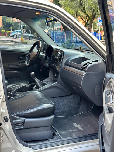 Chevrolet Grand Vitara 2.0 L