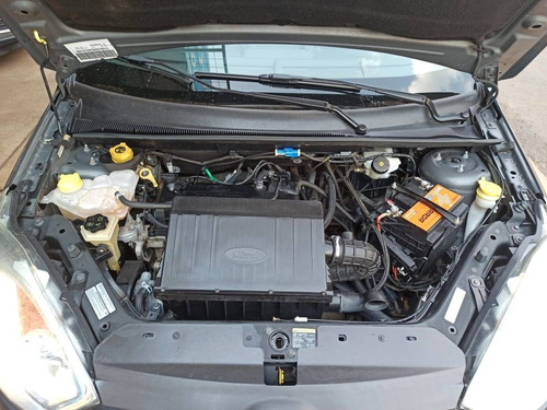 Ford Fiesta 1.6 Mpi Class Hatch 8v Flex 4p Manual