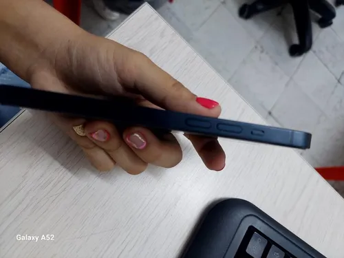 iPhone 14 (Usado)