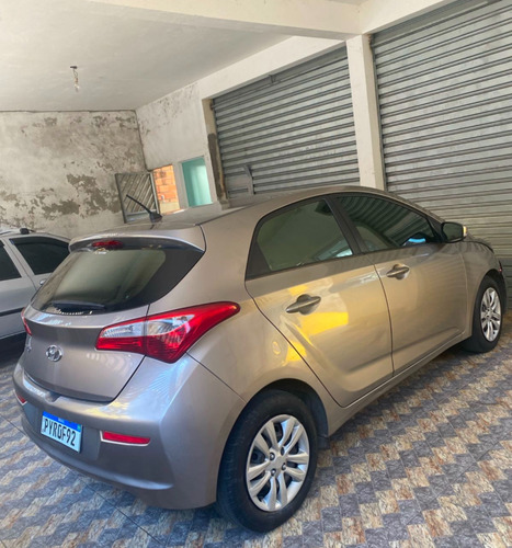 Hyundai HB20 1.0 Comfort Plus Flex 5p