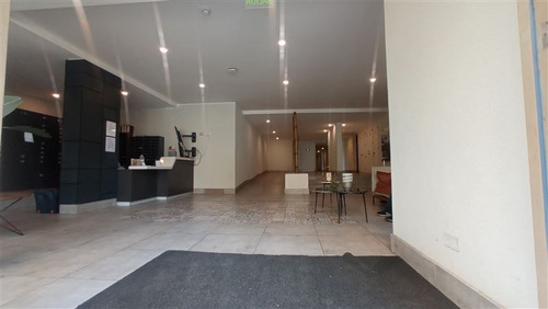 Departamento En Arriendo De 1 Dorm. Poeta Huidobro, Macul