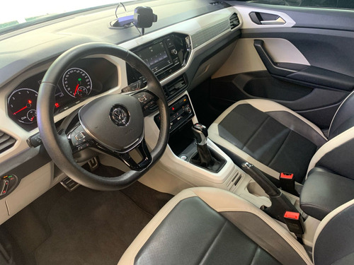Volkswagen T-Cross 1.4 250 TSI TOTAL FLEX HIGHLINE AUTOMÁTICO